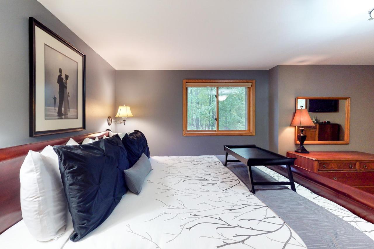 Chanticleer Inn: Hudson House Игл-Ривер Экстерьер фото